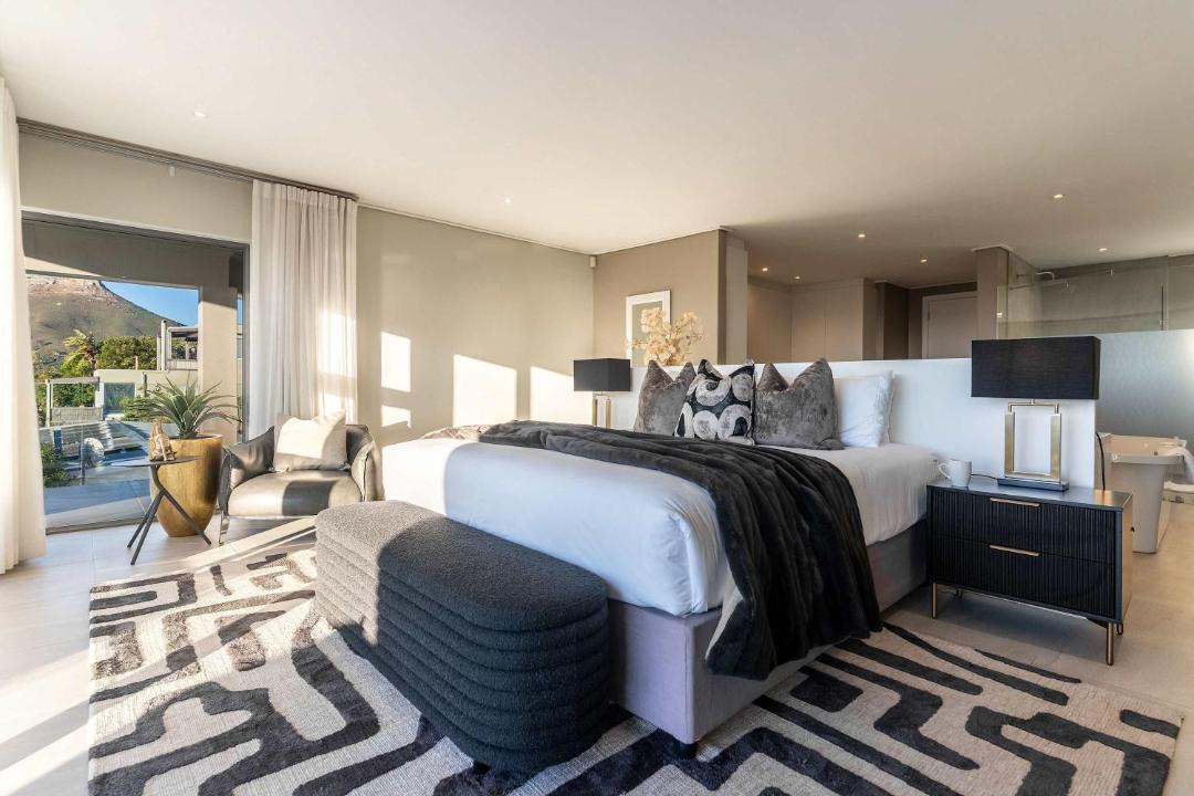 Photo of Bedroom in Camps Bay