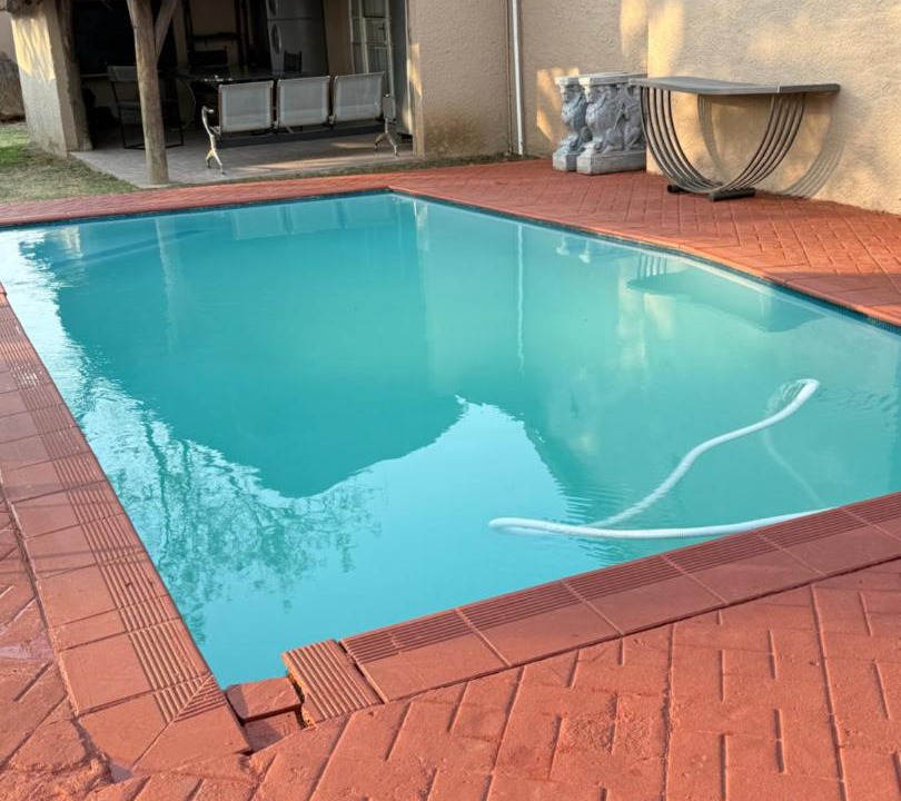 Photo of Others in Alberton