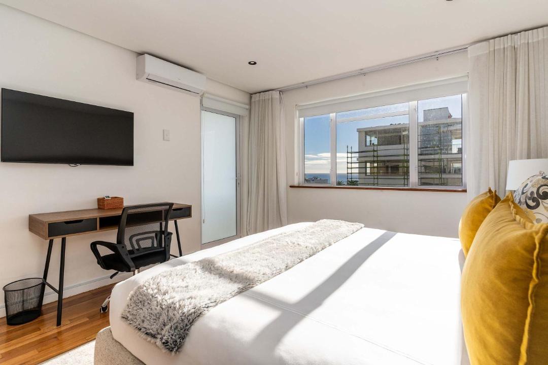 Photo of Bedroom in Bantry Bay