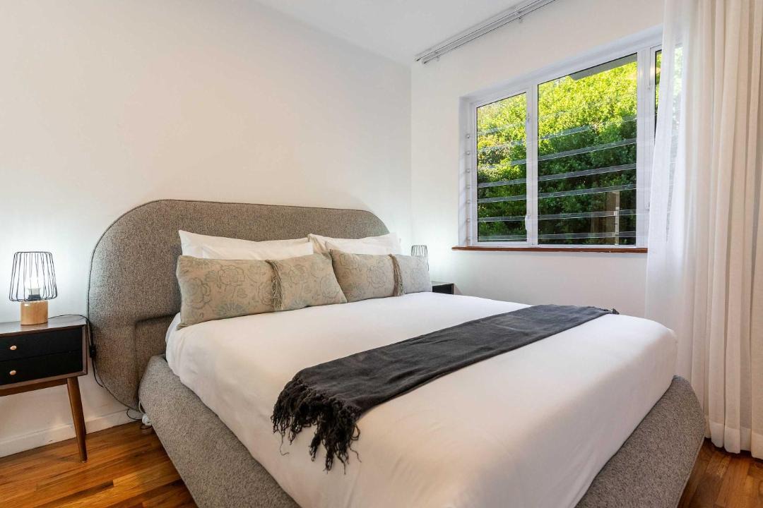 Photo of Bedroom in Bantry Bay