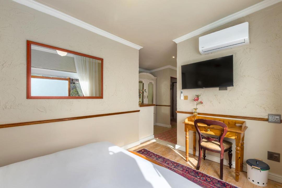 Photo of Bedroom in Bo'Kaap