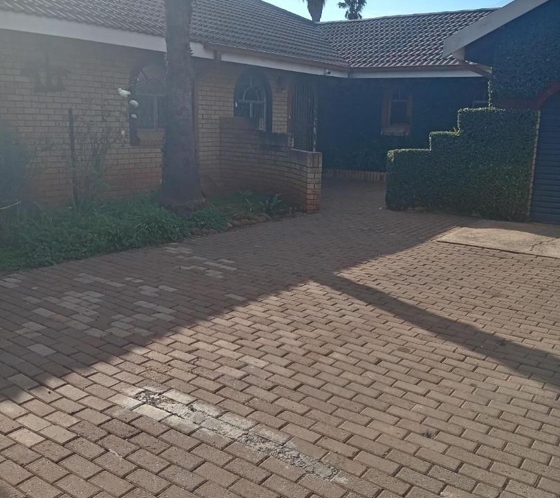 Photo of Others in Mahikeng
