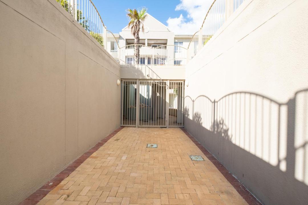 Photo of Patio Balcony in Milnerton