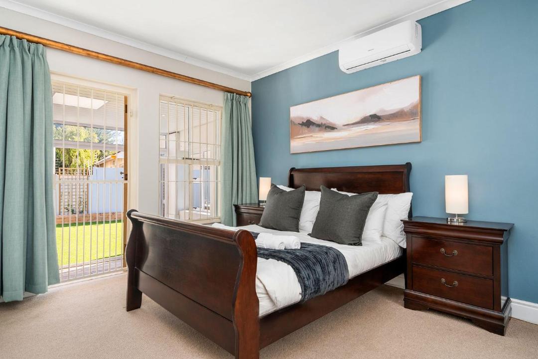 Photo of Bedroom in Rondebosch