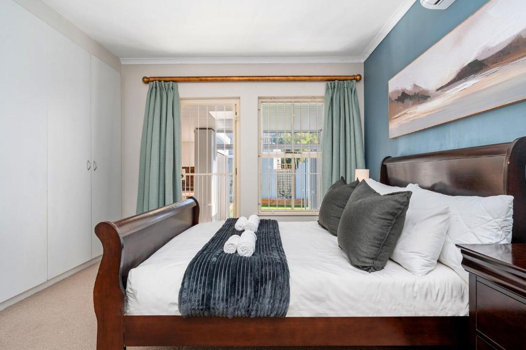 Photo of Bedroom in Rondebosch