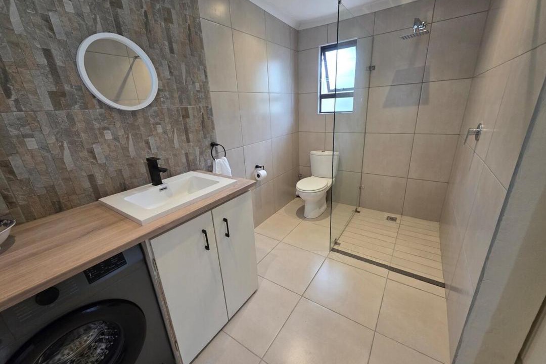 Photo of Bathroom in Gonubie