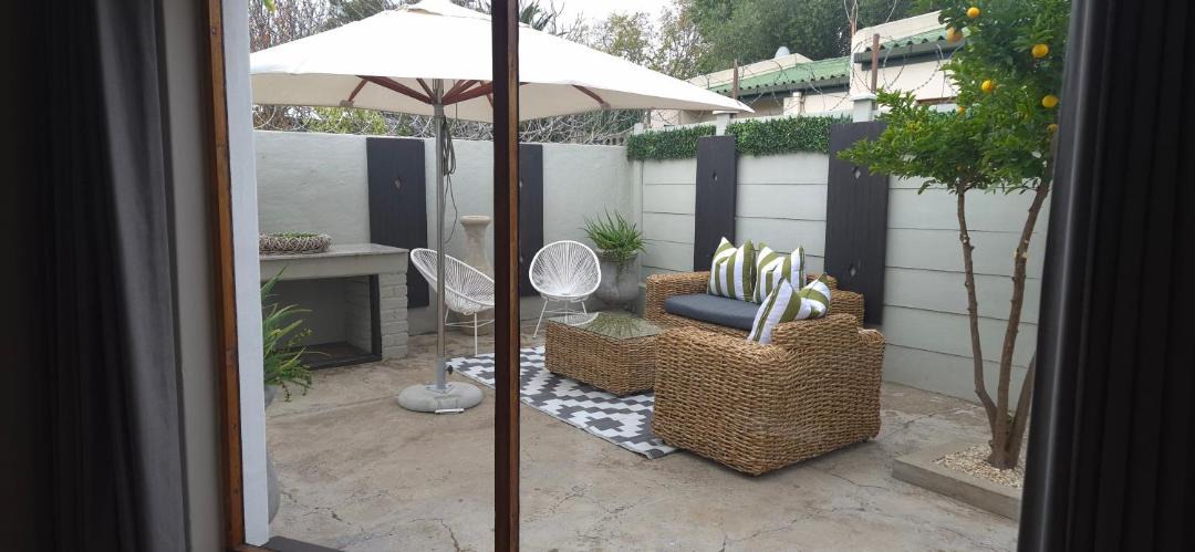 Photo of Patio Balcony in Graaff-Reinet