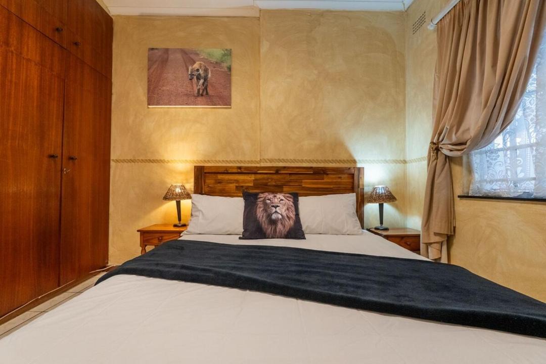 Photo of Bedroom in Somerset West