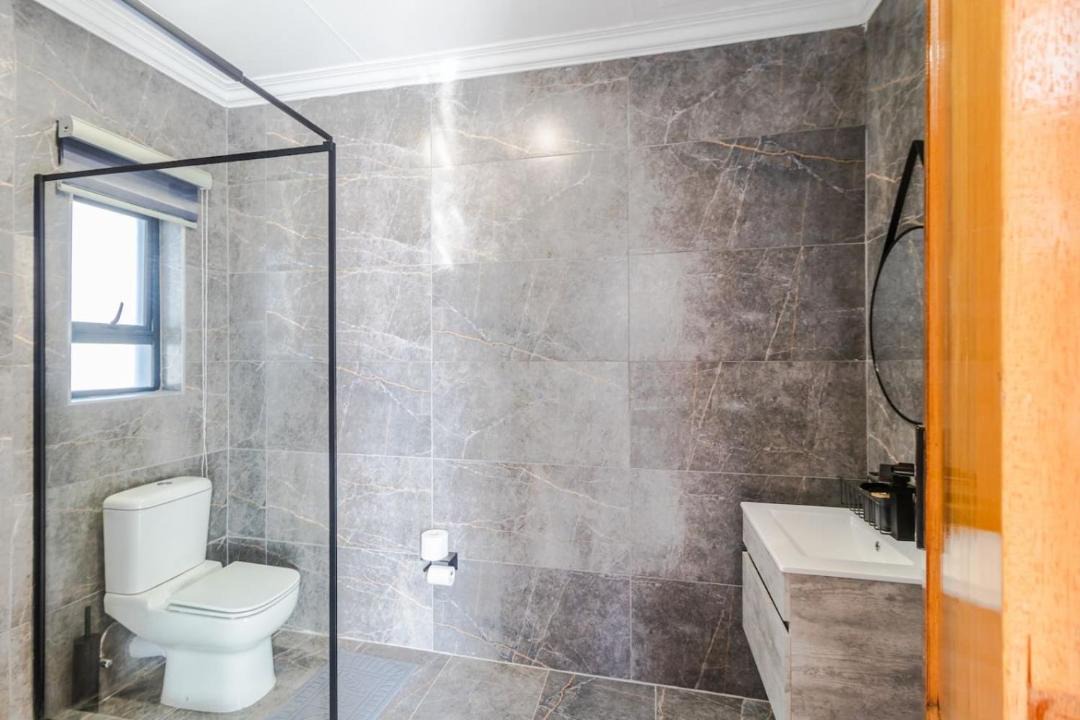Photo of Bathroom in Greater Johannesburg Metropolitan Area