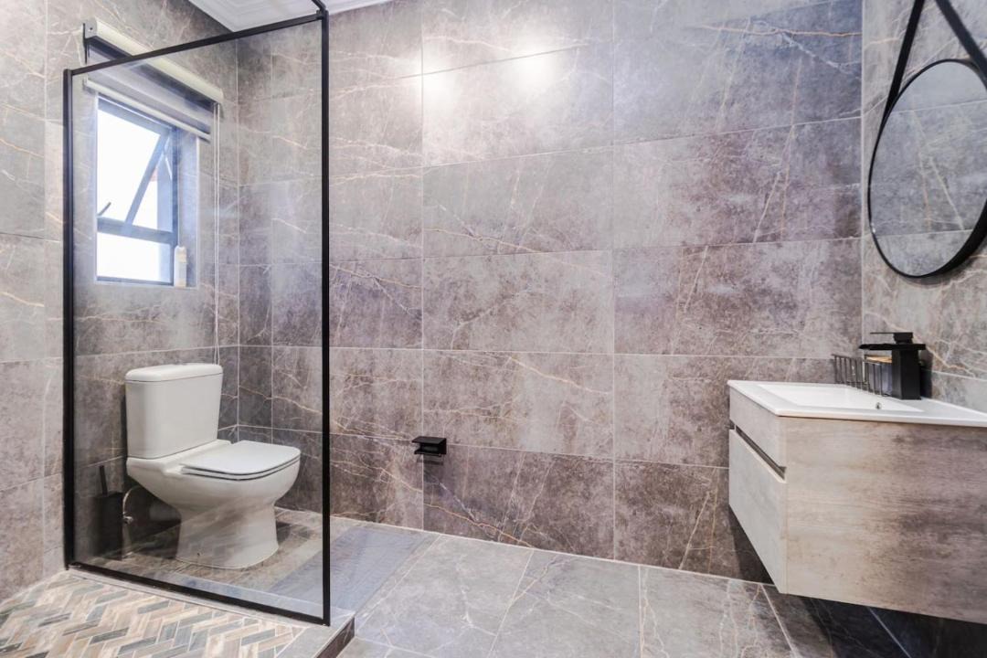Photo of Bathroom in Greater Johannesburg Metropolitan Area