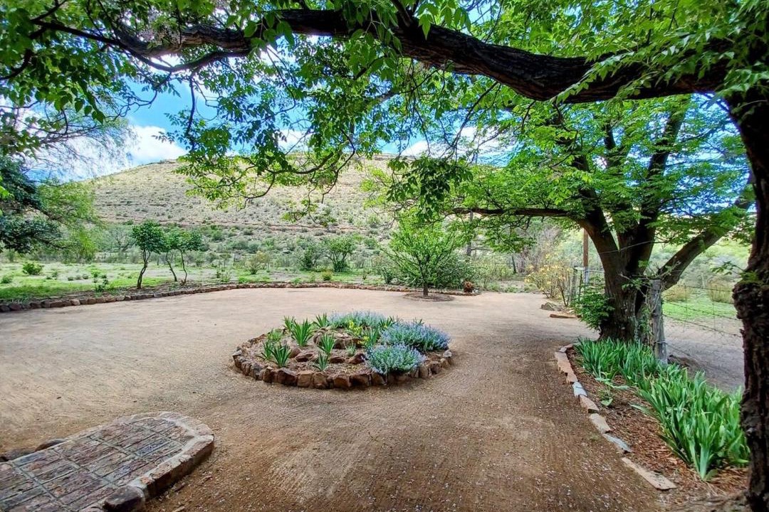 Photo of Others in Nieu-Bethesda