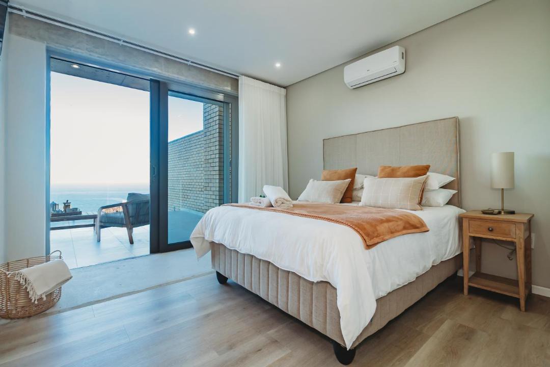 Photo of Bedroom in Herolds Bay