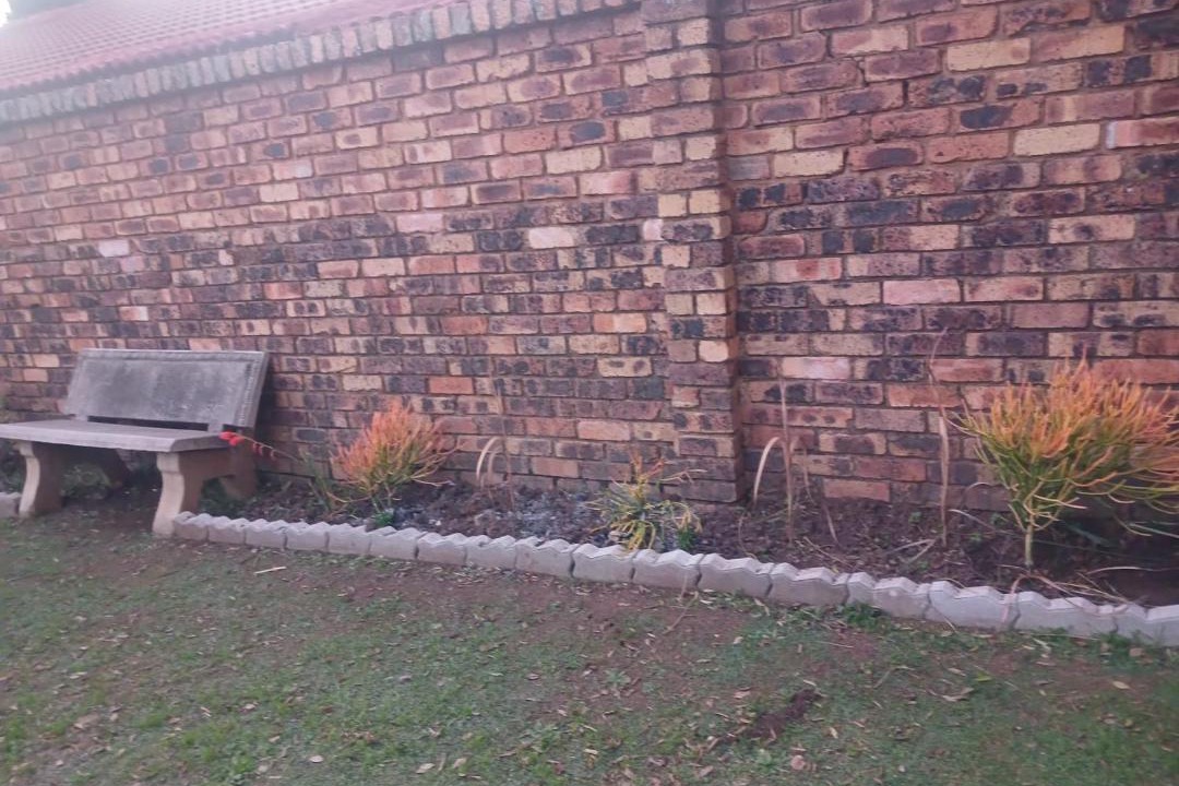 Photo of Others in Alberton