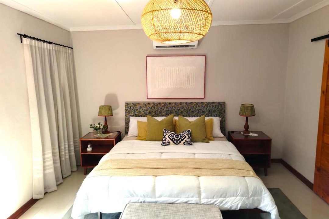 Photo of Bedroom in Graaff-Reinet