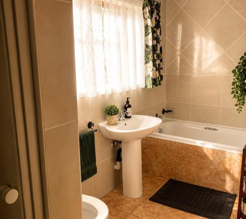 Photo of Bathroom in Mkhondo