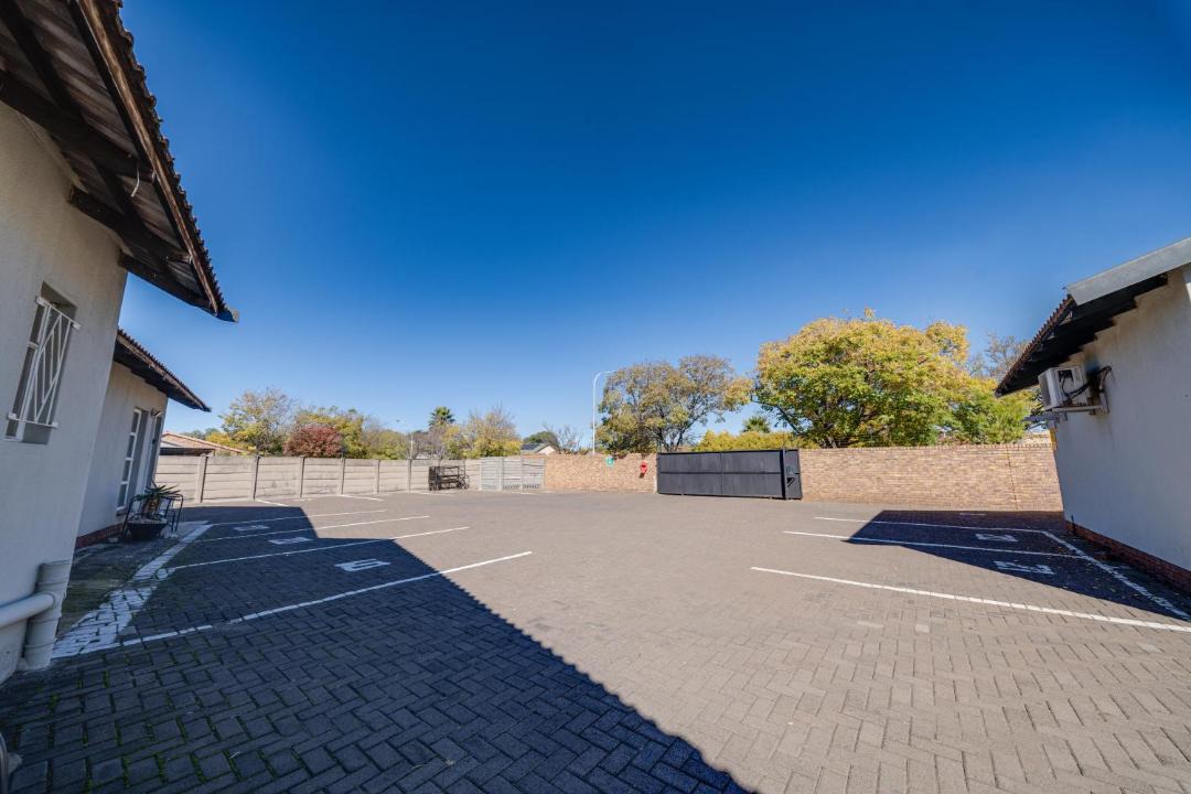 Photo of Others in Secunda