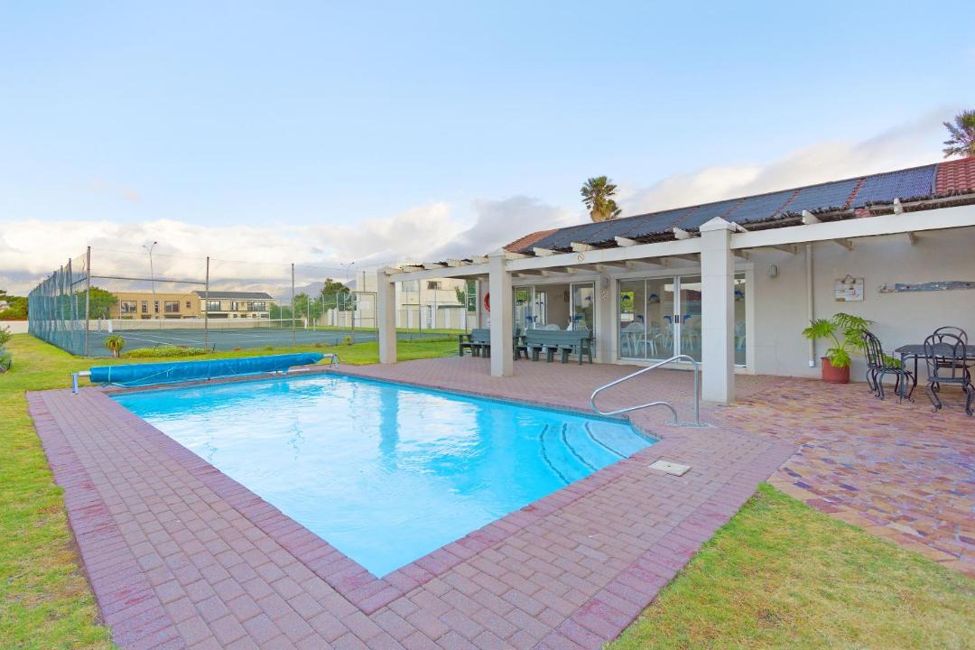 Photo of Others in Gordons Bay Central