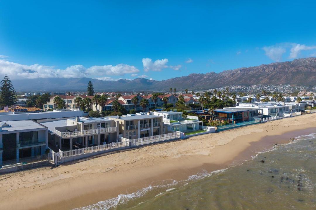 Photo of Others in Gordons Bay Central