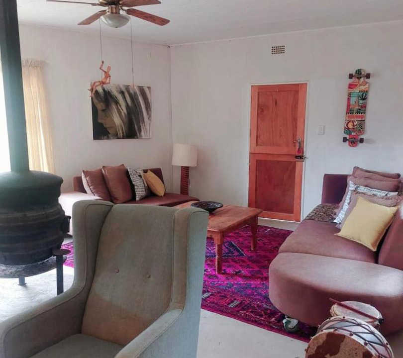 Photo of Livingroom in Uniondale