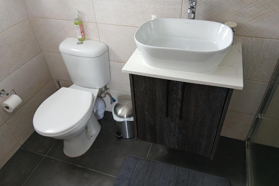 Photo of Bathroom in Stompneusbaai
