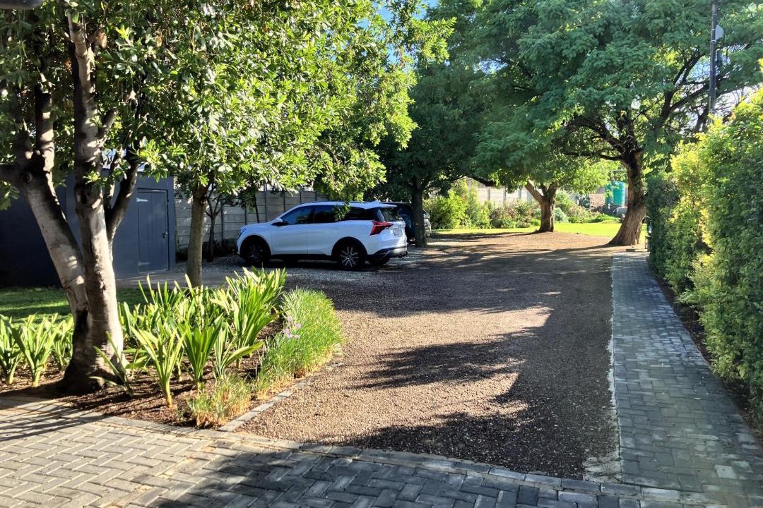 Photo of Others in Robertson