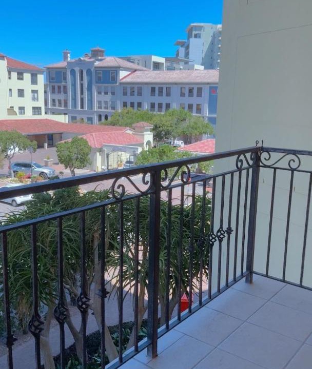 Photo of Patio Balcony in Century City