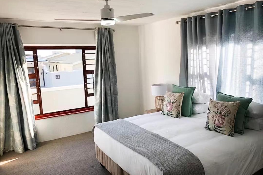 Photo of Bedroom in Voelklip