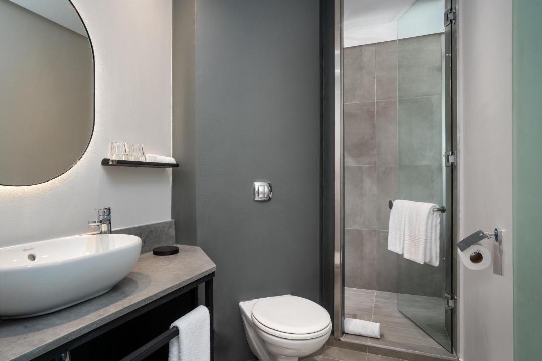 Photo of Bathroom in Cape Town City Centre