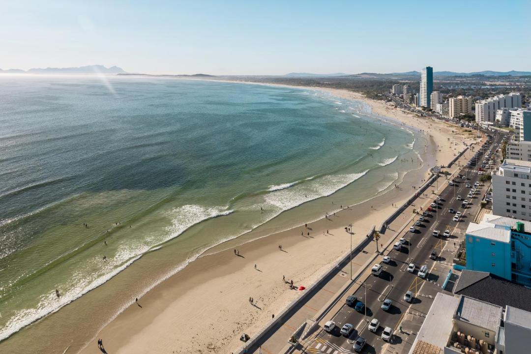 Photo of Others in Strand