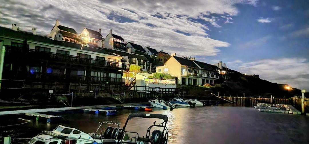 Photo of Others in Port Beaufort