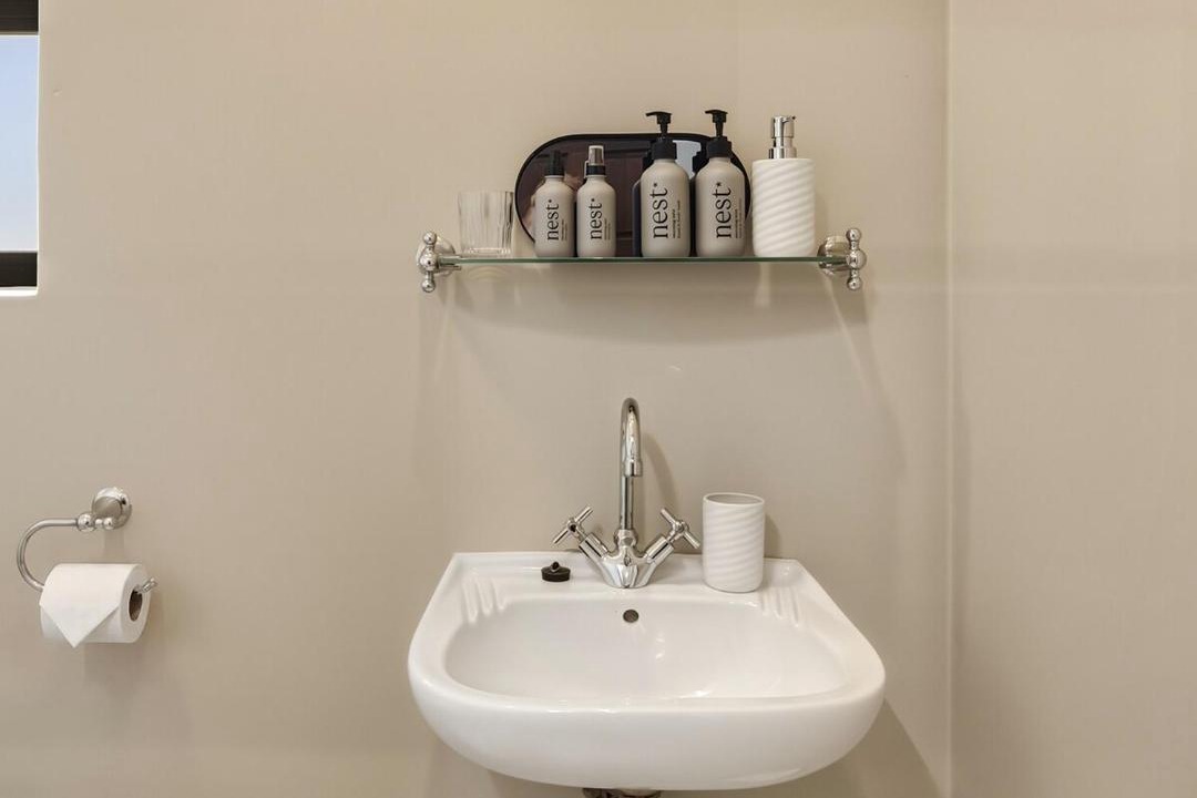 Photo of Bathroom in Strand