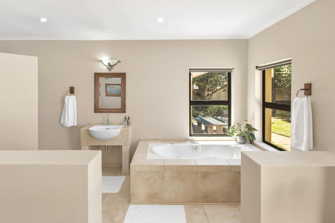 Photo of Bathroom in Strand