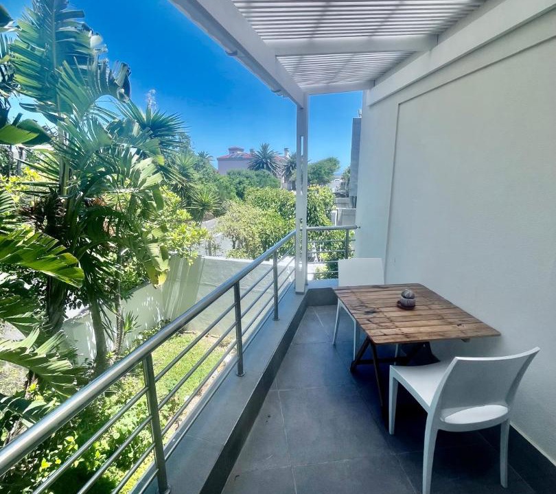 Photo of Patio Balcony in Sunset Beach