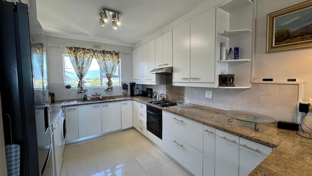 Photo of Kitchen in Elgin