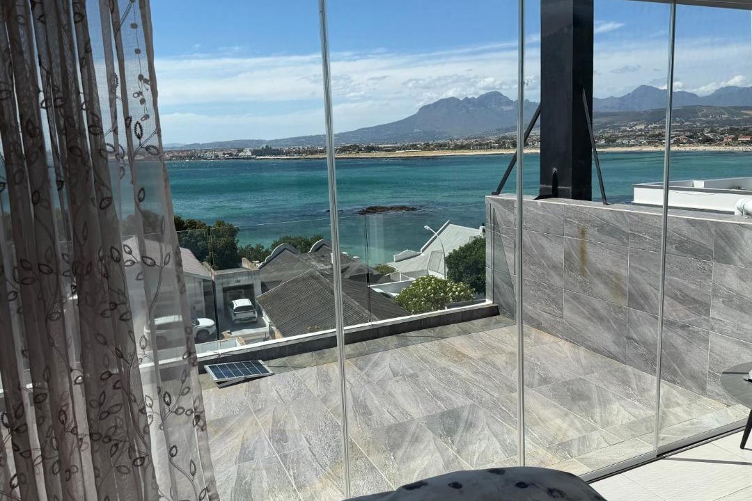 Photo of Others in Gordons Bay Central