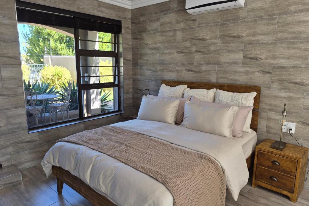 Photo of Bedroom in Somerset West