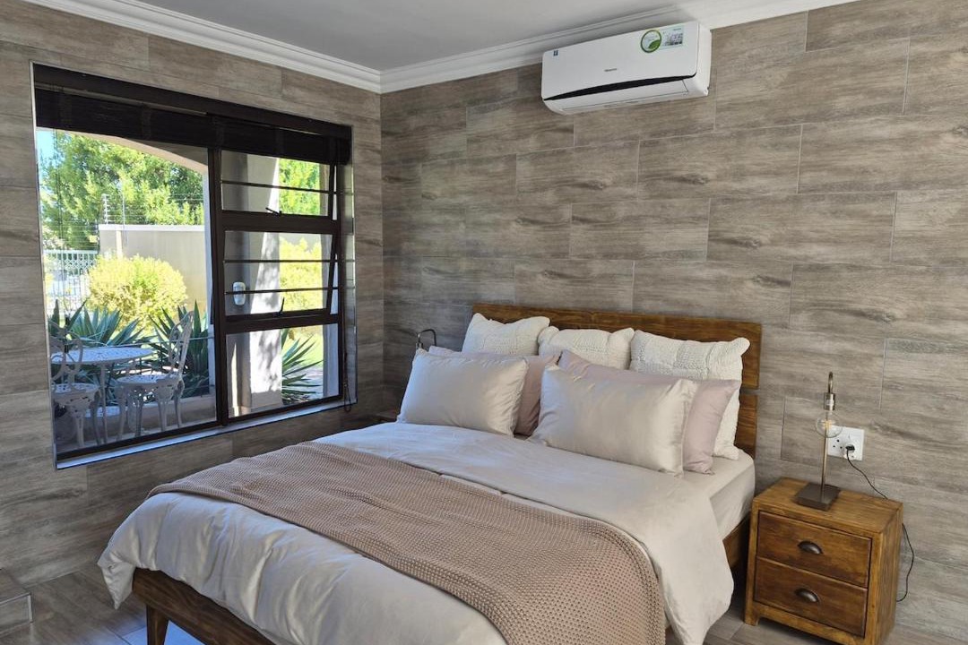 Photo of Bedroom in Somerset West
