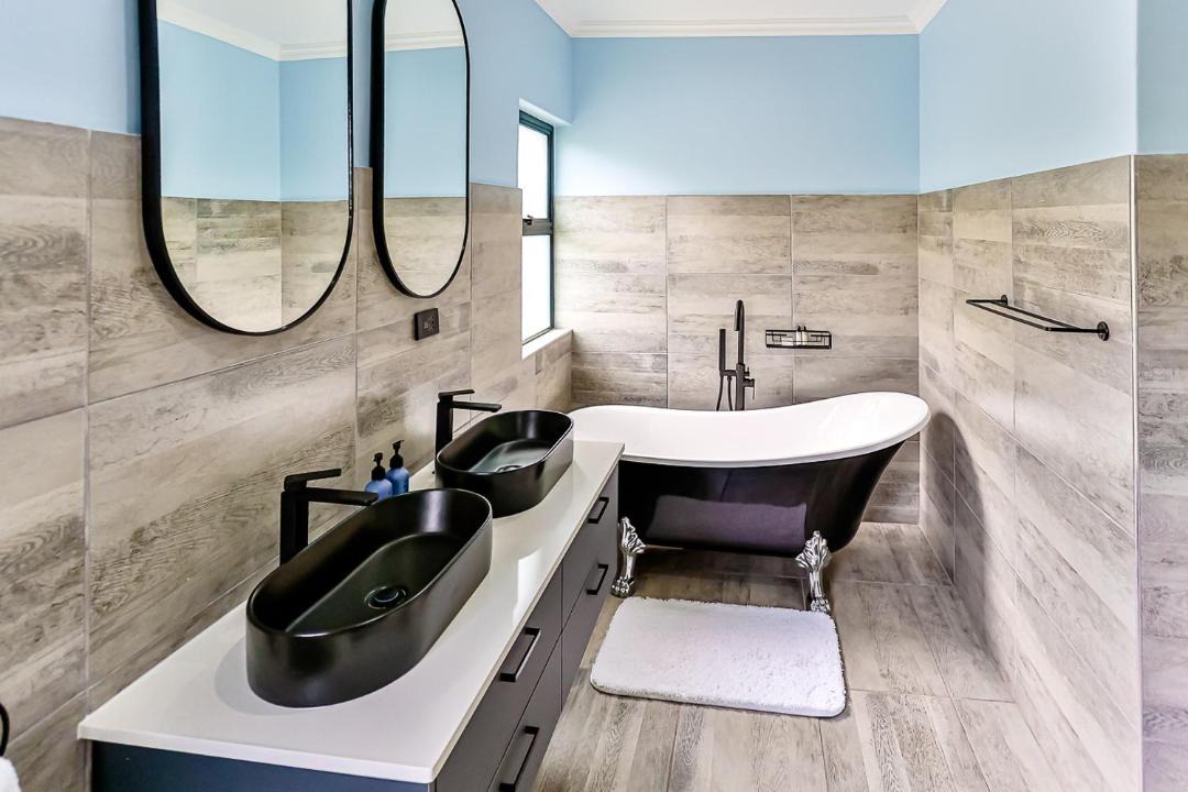 Photo of Bathroom in Sheffield Beach