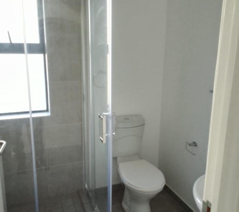 Photo of Bathroom in Shaka's Rock