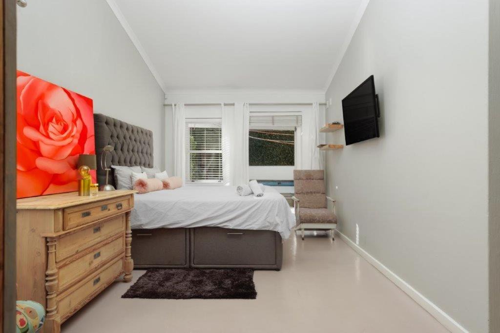 Photo of Bedroom in Somerset West