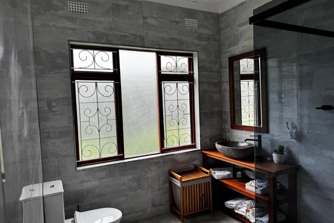 Photo of Bathroom in Umtentweni