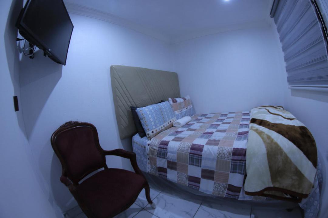 Photo of Bedroom in Greater Johannesburg Metropolitan Area