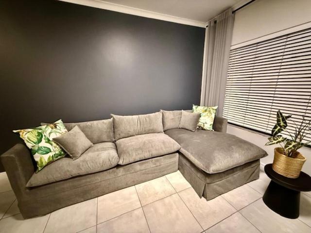 Photo of Livingroom in Firgrove Rural