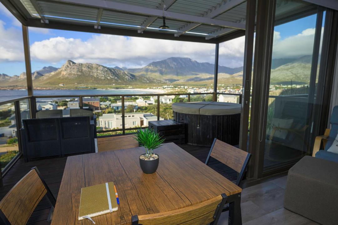 Photo of Others in Pringle Bay