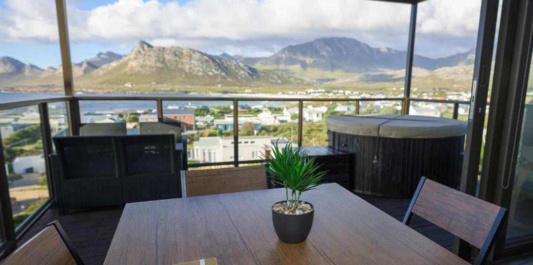 Photo of Others in Pringle Bay