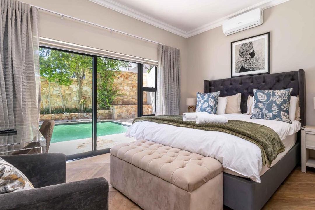 Photo of Bedroom in Camps Bay