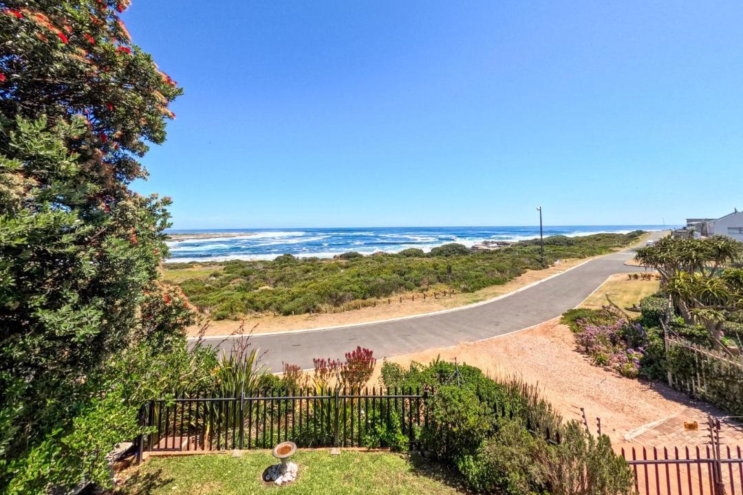 Photo of Others in Sandbaai