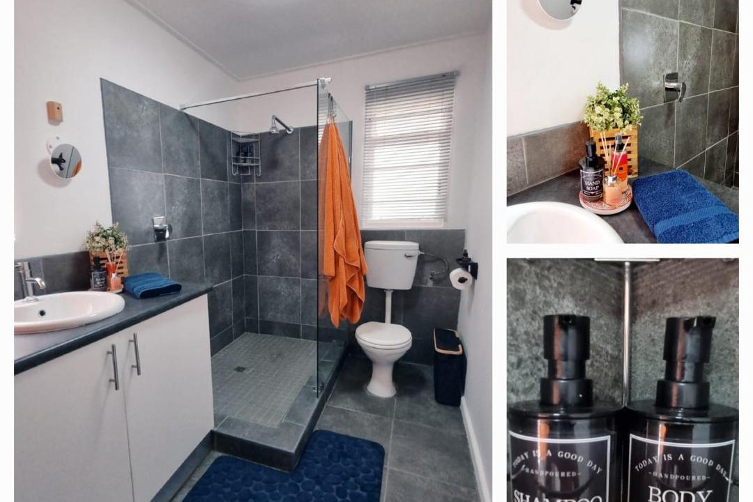 Photo of Bathroom in L'Agulhas