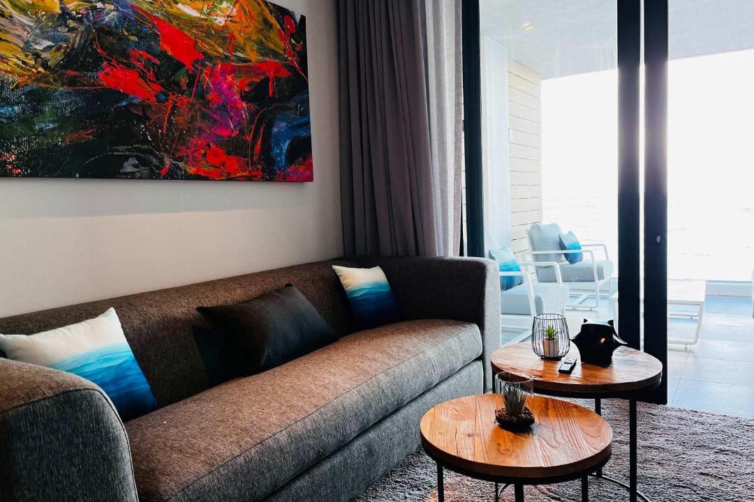 Photo of Livingroom in Redhill