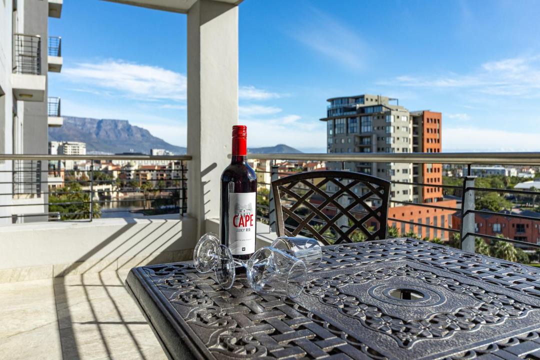 Photo of Patio Balcony in Century City